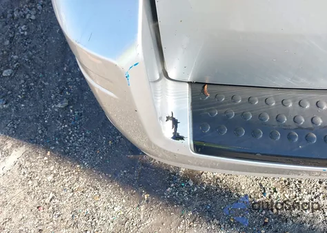 2010 Chrysler Town & Country Touring из США, поврежденный, VIN 2A4RR5D11AR492813